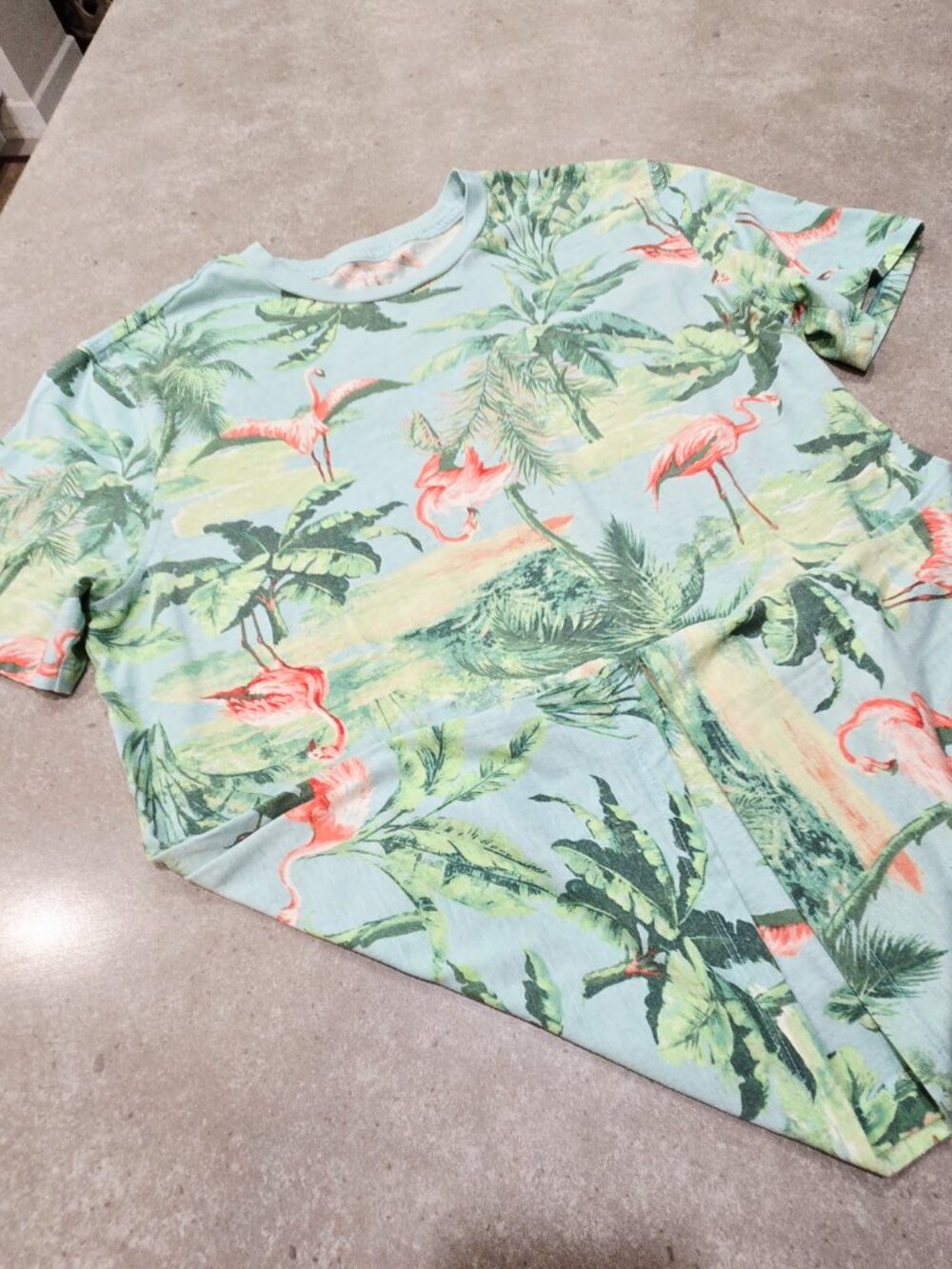 OLD NAVY Women's Tropical Print Short Sleeves Tee Shirt - Green/Pink - Medium - Picture 6 of 11